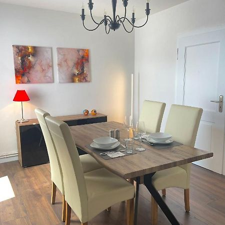 City Apartment, Ferienwohnung 3 Zkdb, Balkon, Dachgeschoss, Naehe Duesseldorf Krefeld Esterno foto