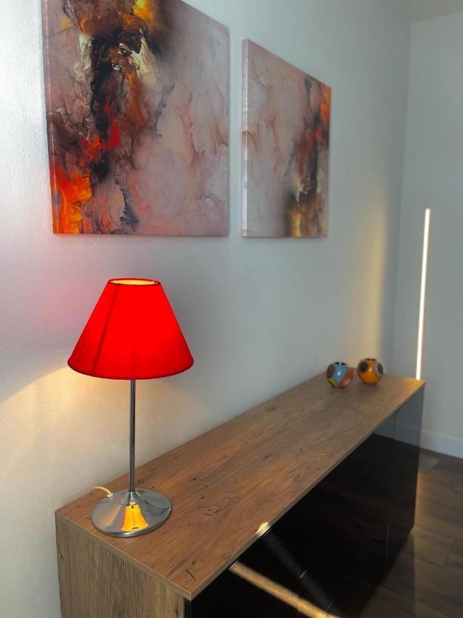 City Apartment, Ferienwohnung 3 Zkdb, Balkon, Dachgeschoss, Naehe Duesseldorf Krefeld Esterno foto
