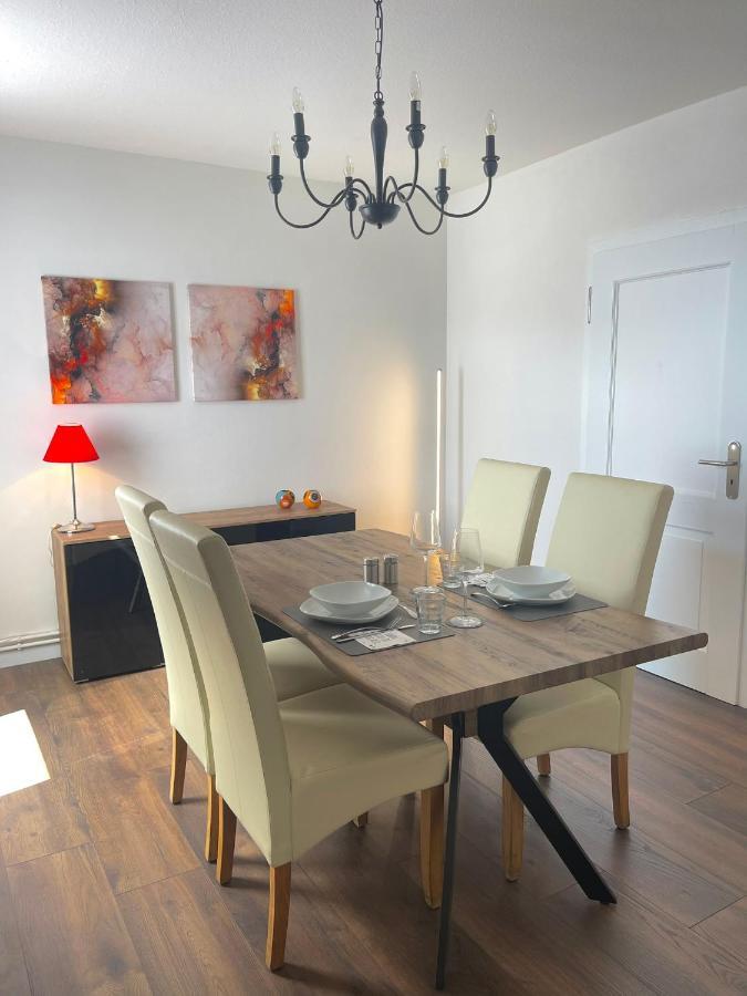 City Apartment, Ferienwohnung 3 Zkdb, Balkon, Dachgeschoss, Naehe Duesseldorf Krefeld Esterno foto